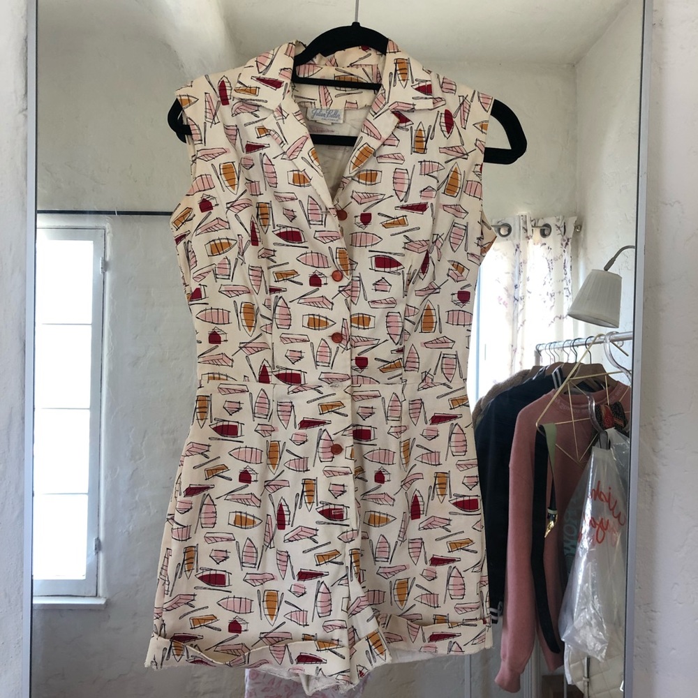 Vintage sleeveless shorts romper